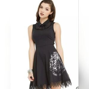 ♠️Hogwarts Crest, Harry Potter Black  Collar Dress ♠️ Size 12